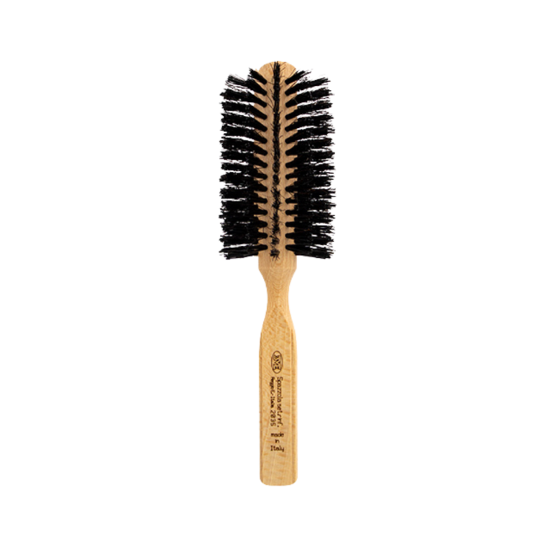Hair Brush Premiere (2035)