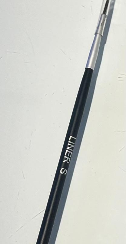CINEMA-LINER BRUSH